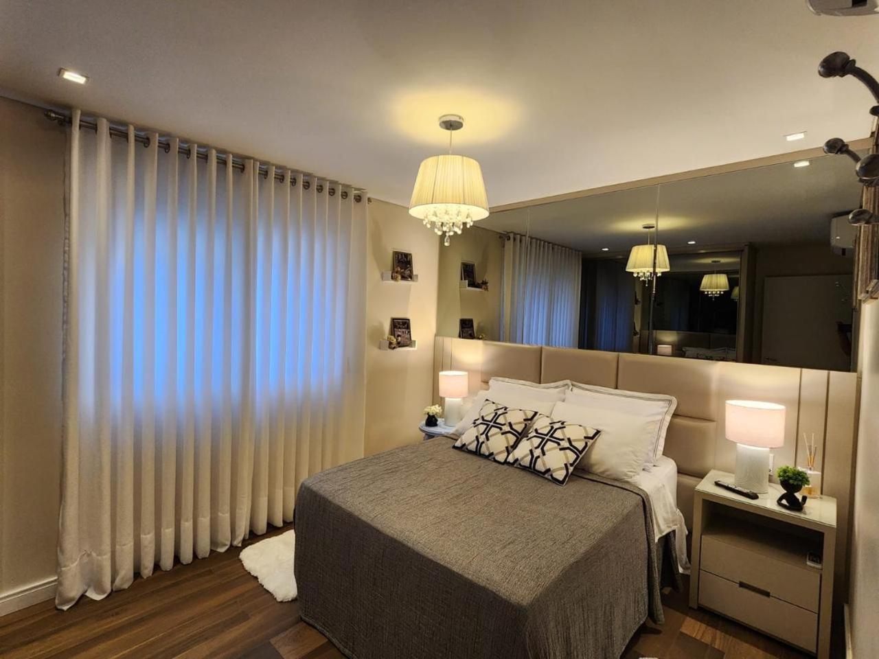 Ferienwohnung Lar Do Ozzy Com Lareira No Centro De Gramado! Exterior foto